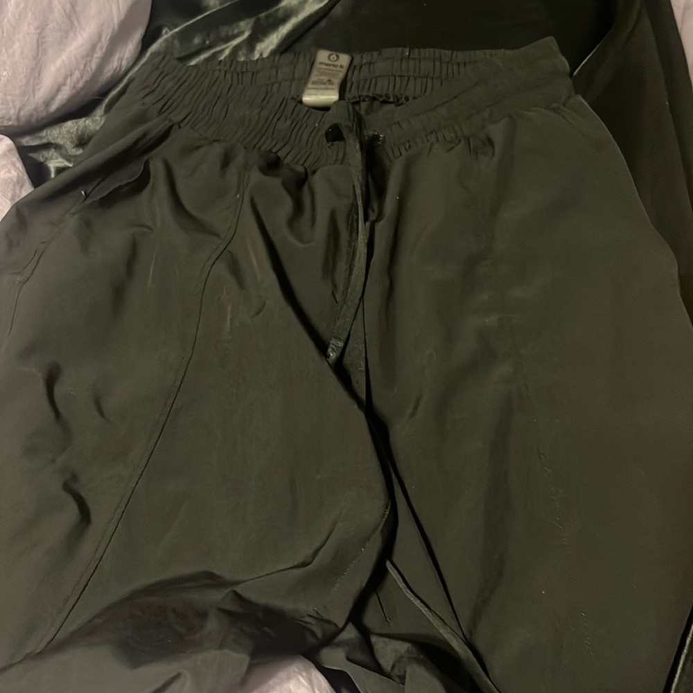 Wind joggers